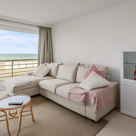 Stormvogel 0102 P15 * Sint-Idesbald